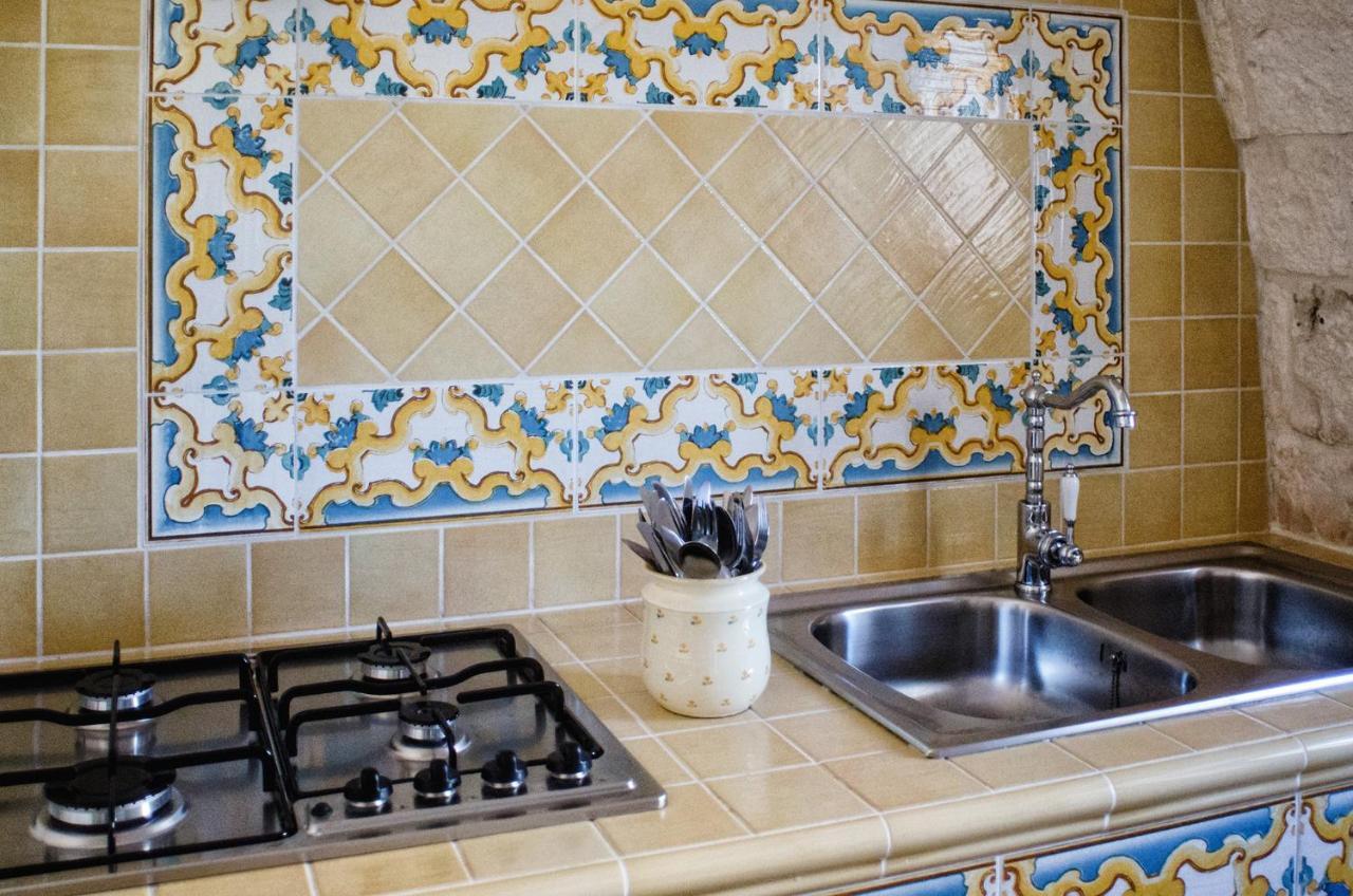 Borgo Santa Clara Apartment Cisternino Exterior photo